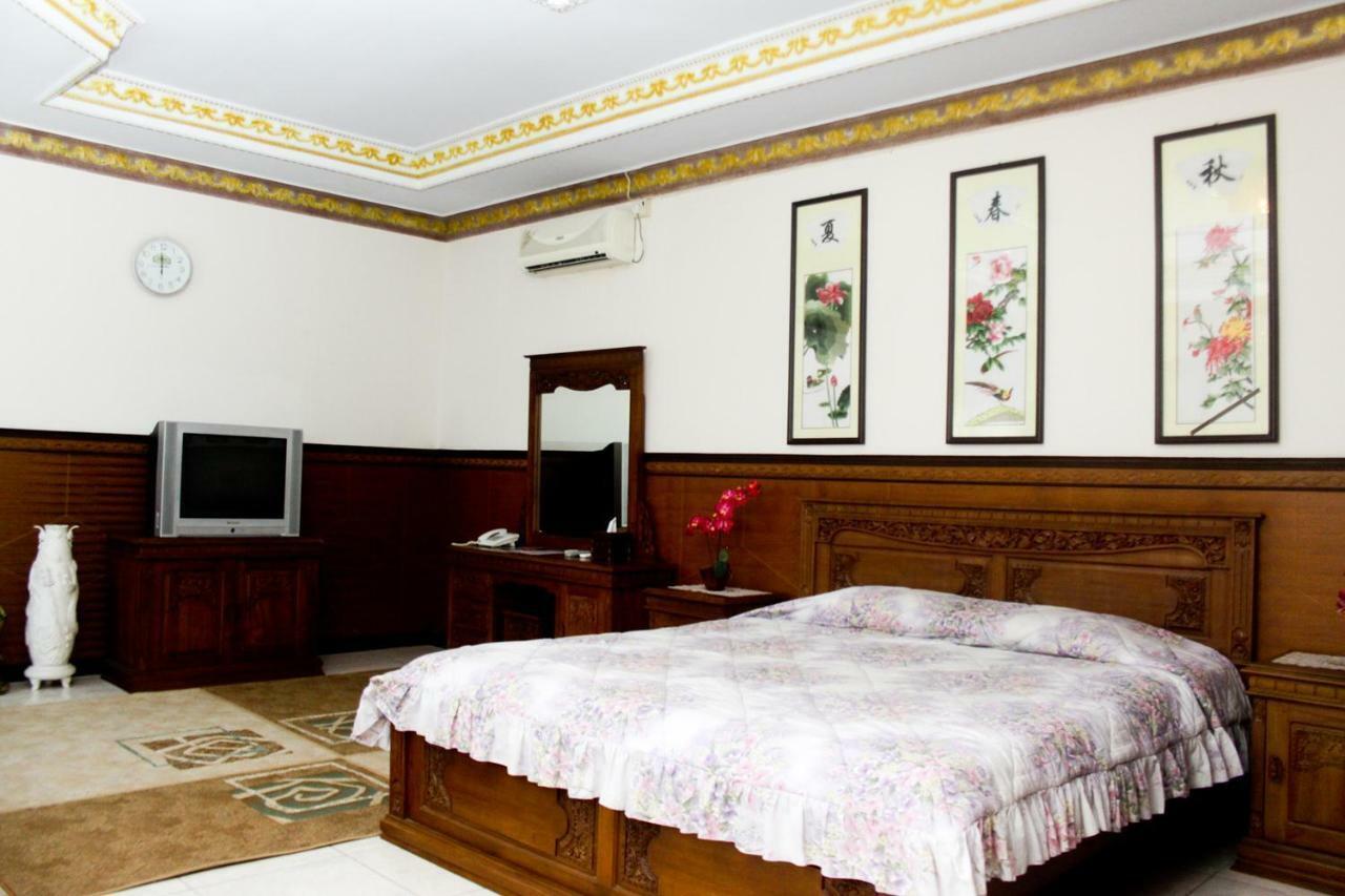Hotel Wiwi Perkasa 2 Indramayu Exterior foto